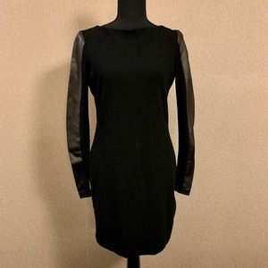 Knit little black dress with leather sleeves